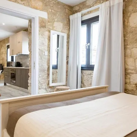 Old Luxury Stone House * Armu